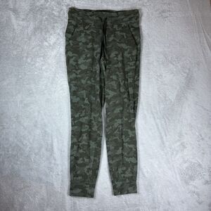 Lululemon Womens Camo Joggers Size 8 Athletic Performance